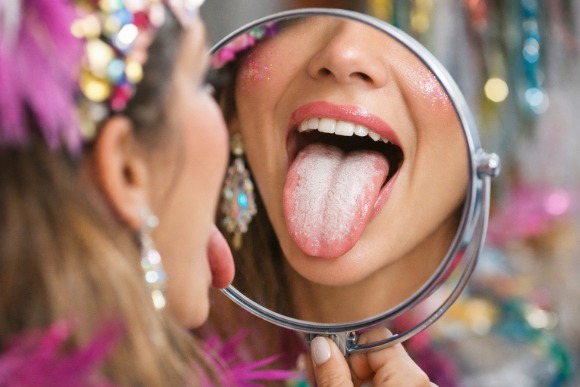 Você está com a língua branca? Do BBB ao Carnaval