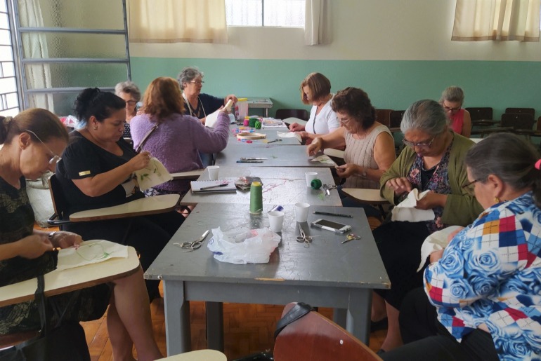 Projeto oferece oficinas gratuitas no bairro Salgado Filho