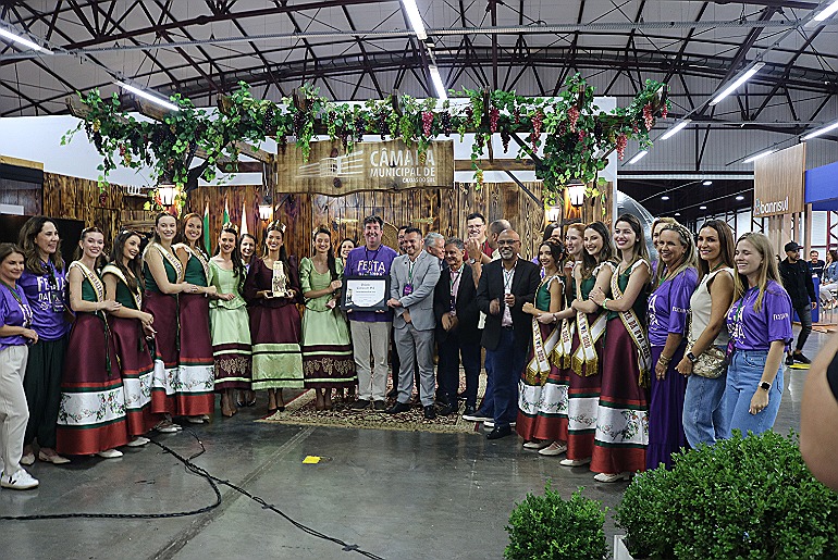 Festa da Uva é homenageada com o Prêmio Caxias do Sul 