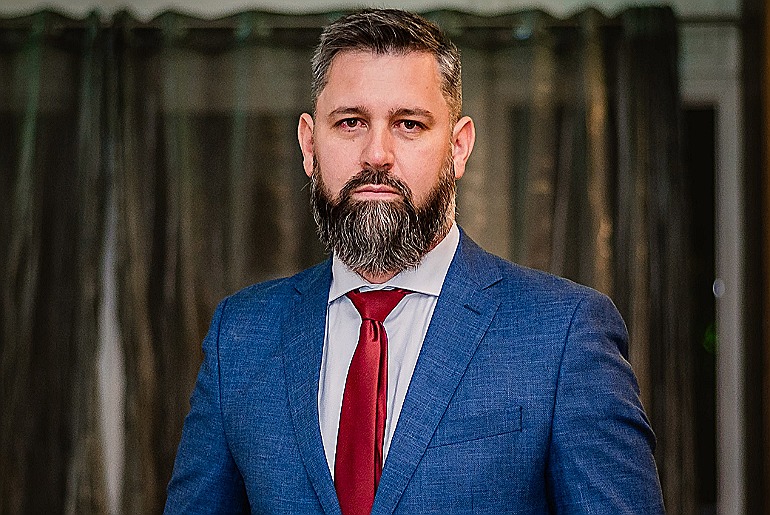 Segurança em Cada Camada: Engenharia dos Vidros Automotivos