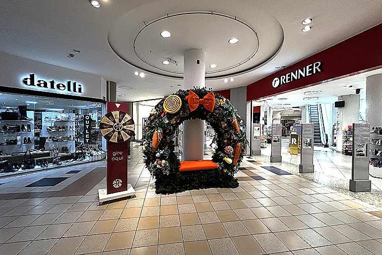Roleta Premiada de Páscoa movimenta o Prataviera Shopping