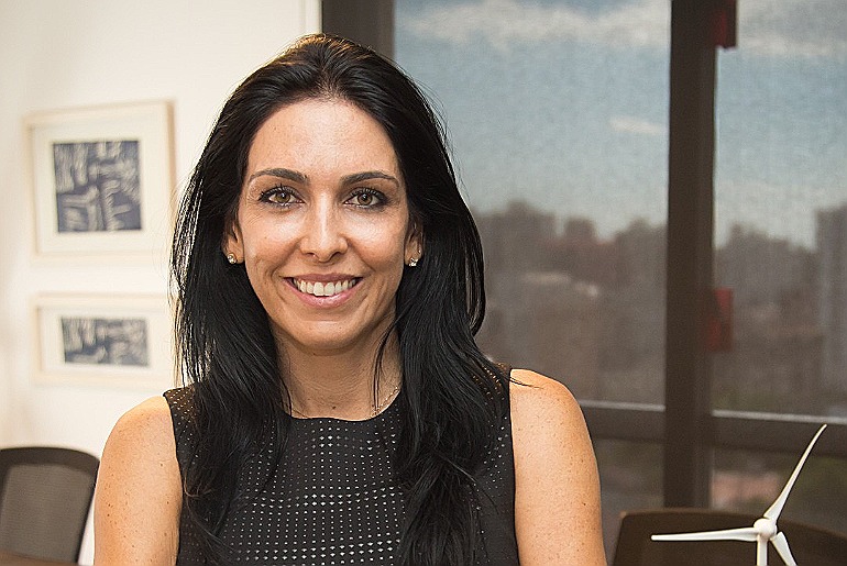 Mais de 20 painelistas sobem ao palco em evento do FMEG