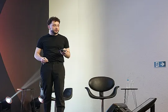 No Koria Summit, cofundador da Kromavis fala sobre pintura