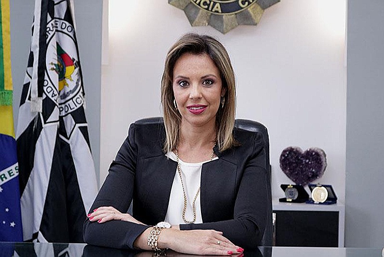 Aprovado | Um salário mínimo para órfãos do feminicídio