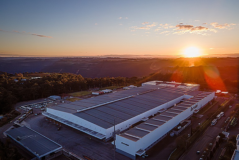 Grupo Bertolini realiza mutirão de vagas na Serra Gaúcha
