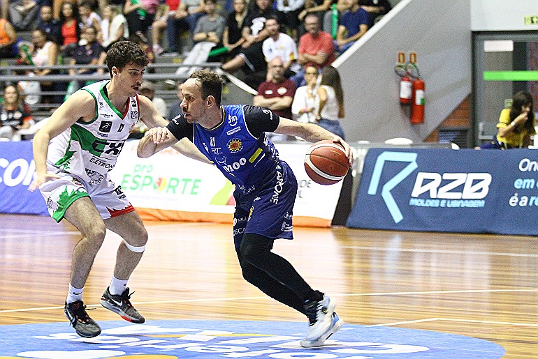 Caxias do Sul Basquete é superado pelo São José por 68 a 65
