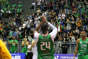 Caxias do Sul Basquete é derrotado para o Corinthians