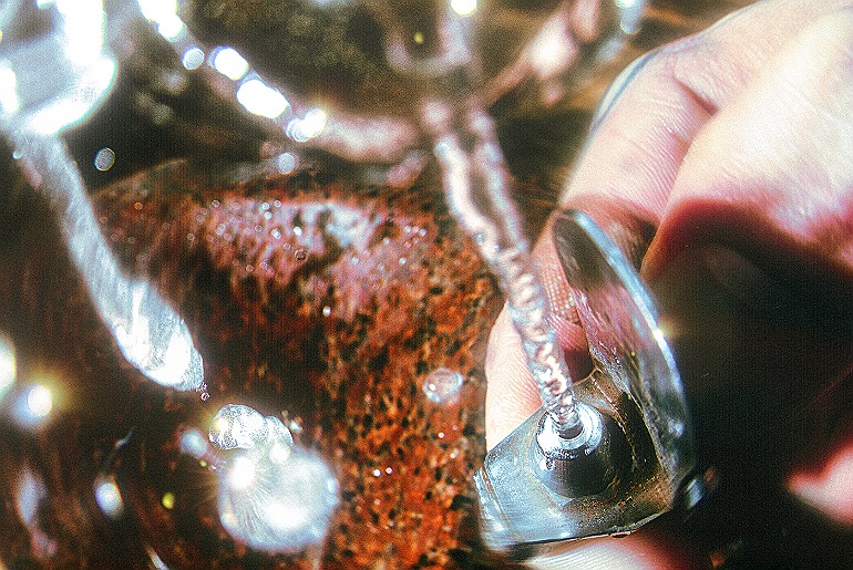  O Boto lança “Jah Eu (Um Pouco de Sol)” com primeiro disco