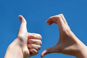 Comportamento | É possível ser amigo de um ex? 