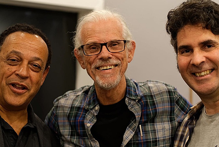 Hélder Viana reúne grandes nomes em novo álbum, “Caxinguelê”