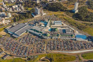 Villagio recebe feira de adoção de animais no sábado
