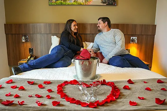Família Fioreze transforma hospedagens para celebrae o amor