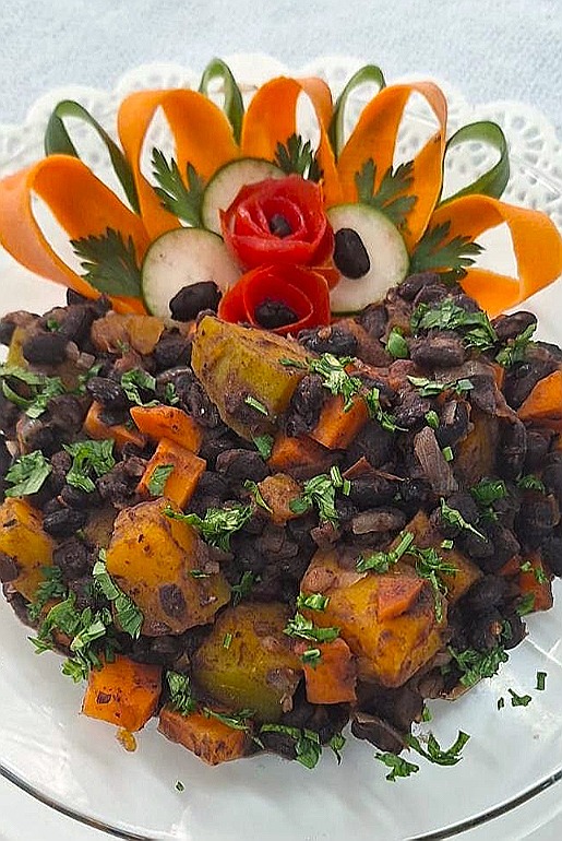 Merendeira da Codeca vence concurso nacional de receitas