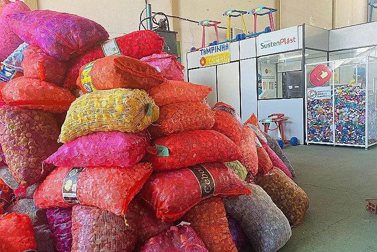 Da coleta ao reciclo | Tampinha Legal contabiliza tampinhas