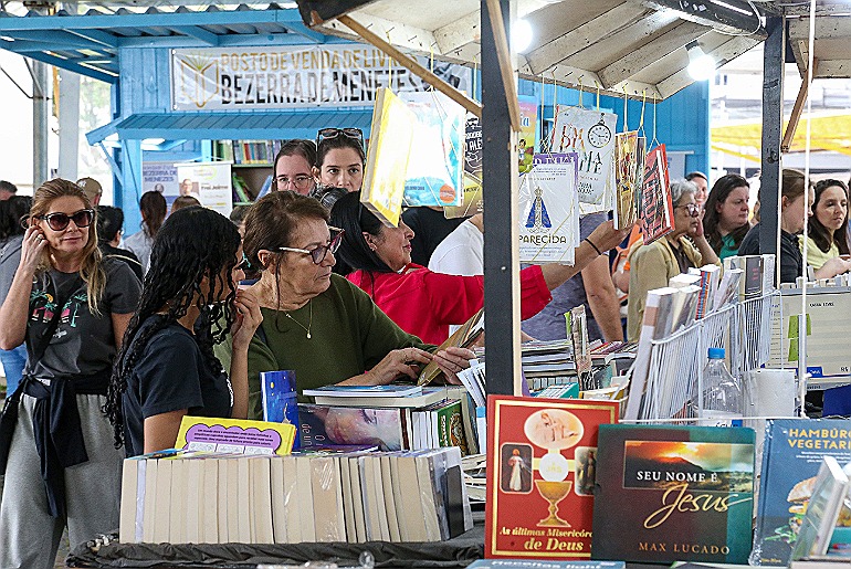 42ª Feira do Livro | Abertas as inscrições para interessados