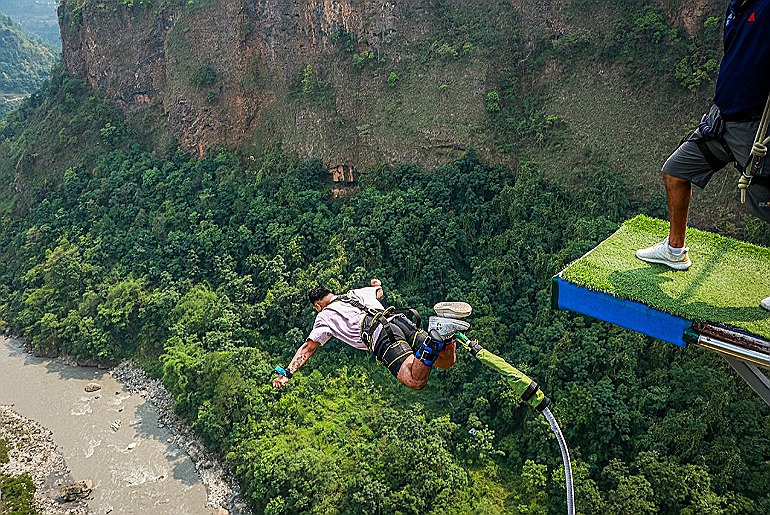Rope jump, fiscalização e responsabilidade penal