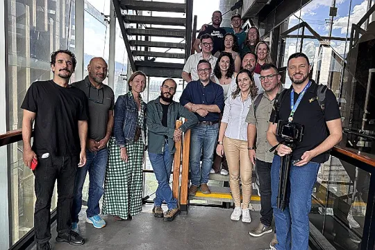 Marcopolo visita iniciativas inovadoras de Medellín