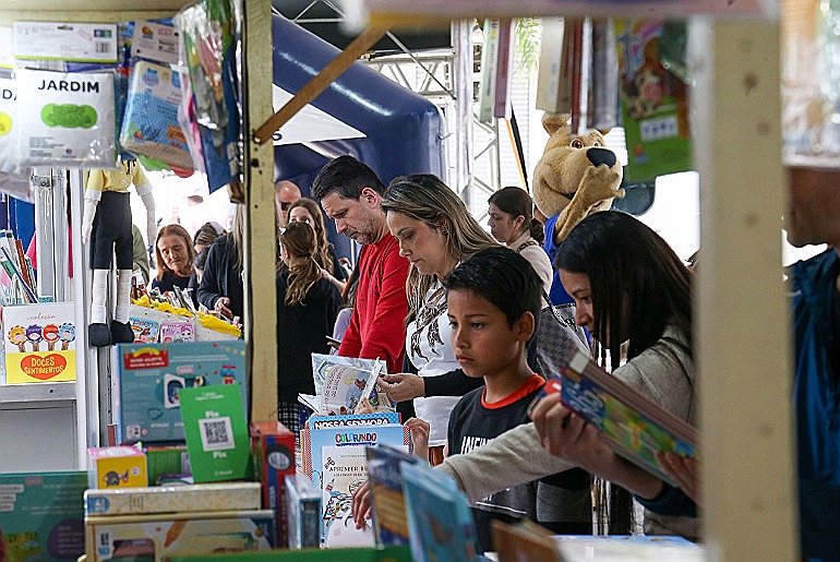 Feira do Livro anuncia o tema “Praça em Prosa e Verso”