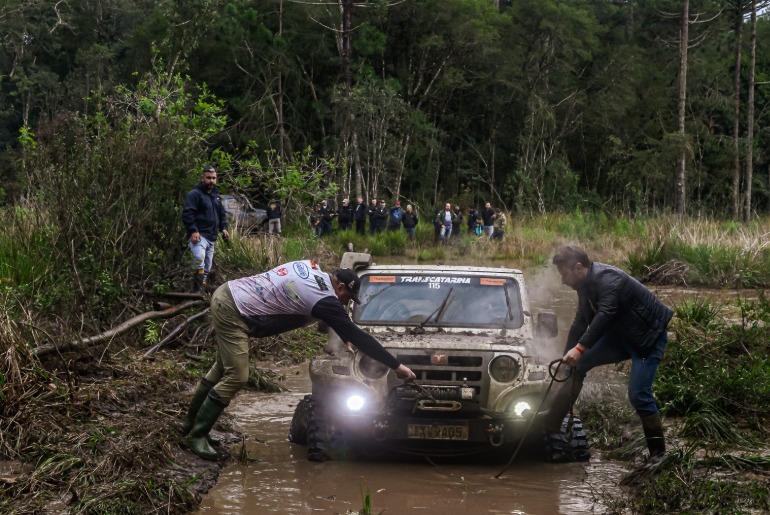 Caxienses encerraram o 18º Transcatarina em grande festa após superar 600 km de muitos desafios