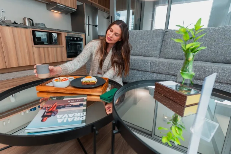 Airbnb cresce mais de 20% no Brasil e aquece busca por imóveis compactos para locação