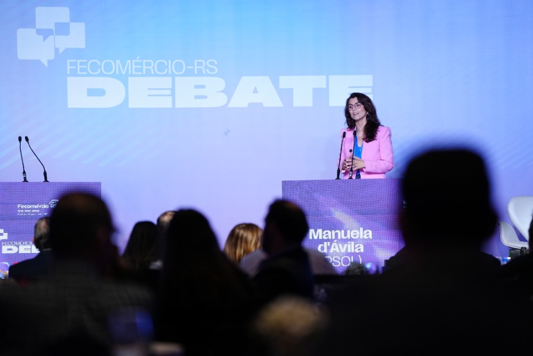 Fecomércio-RS reúne pré-candidatos ao Senado em debate sobre desenvolvimento econômico do Estado