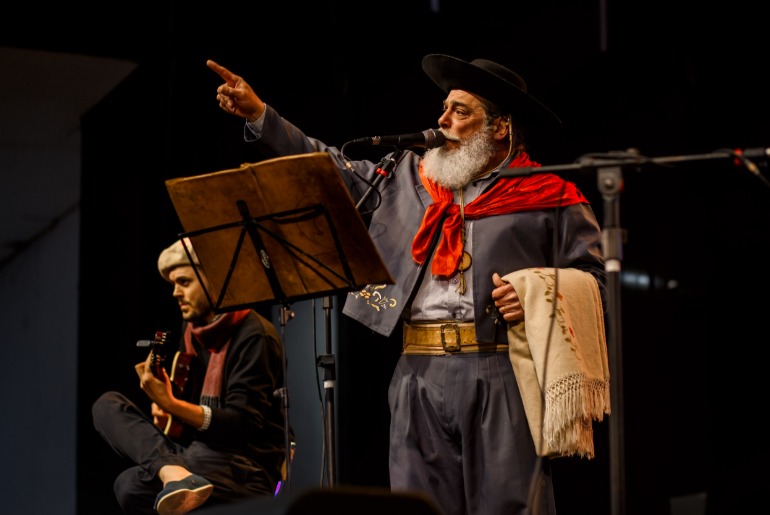 Referência da música gaúcha, Luiz Marenco é a atração desta noite na 32ª Fenadoce