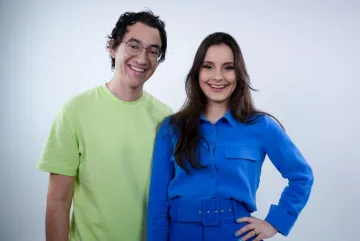Porto Alegre recebe a turnê de autógrafos de "SuperCapivara" com Gabriel Dearo e Manu Digilio