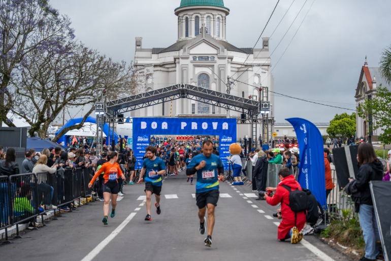 Meia Maratona Caravaggio impulsiona esporte e turismo em Farroupilha