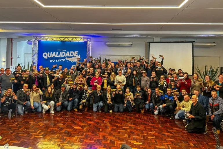 Excelência na produção leiteira marca o 3º Concurso Qualidade do Leite da Santa Clara