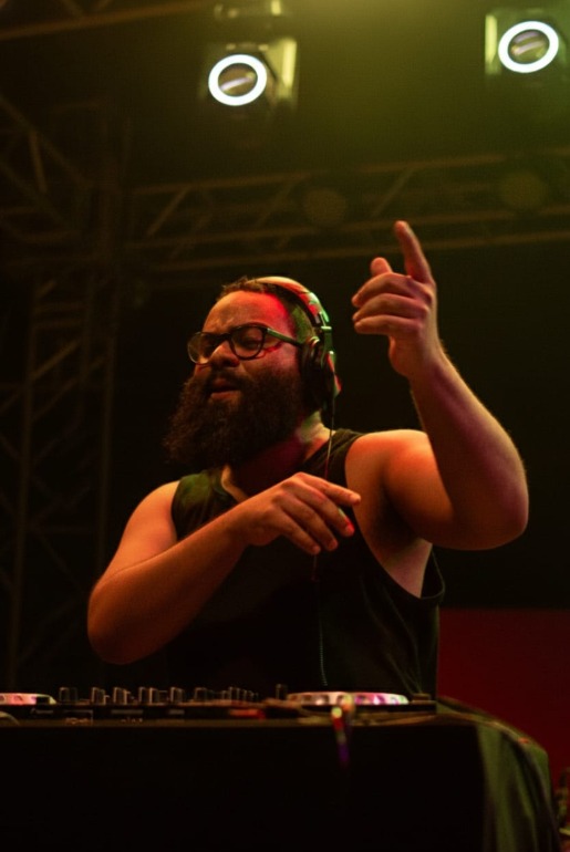 Celebração à cultura da house music - DJ iordz, realizará sua estreia nacional na capital paraibana