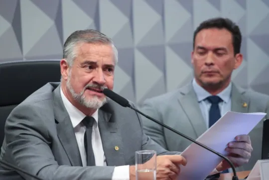 Pimenta rebate Eduardo Leite: “Não deixarei de fiscalizar e cobrar o governo do RS por obras que ainda nem saíram do papel”