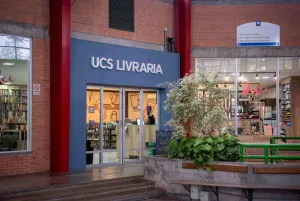 UCS Livraria promove Feira do Livro com descontos de até 50%