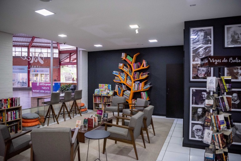 UCS Livraria promove Feira do Livro com descontos de até 50%
