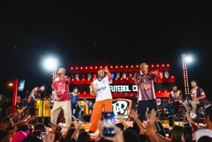Turma do Pagode transforma clássico do funk melody dos anos 2000 em pagode no Volume 2 de "Turma Futebol Clube"