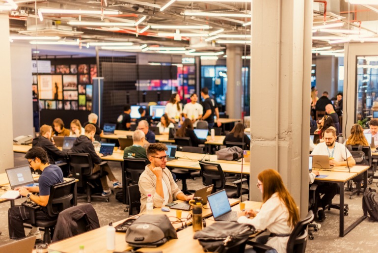Instituto Caldeira lança nova edição do Ebulição IA para apoiar startups na adoção de inteligência artificial