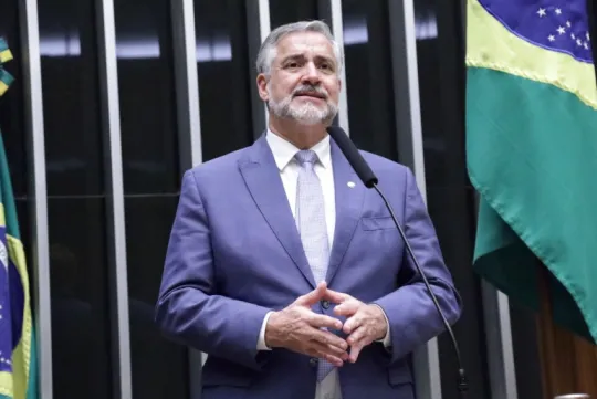 Governo Lula autoriza bancos a operar renegociação de dívidas rurais