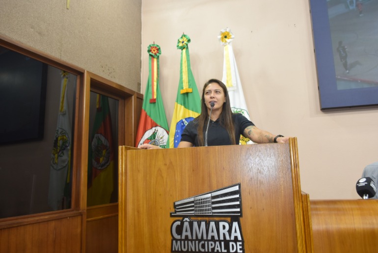 “O esporte mudou a minha vida”, declara Diana Santos, ao tornar-se Cidadã Emérita