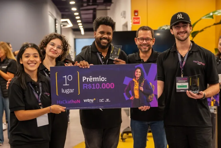 Projeto que combate a evasão escolar é o vencedor do Hackathon Vitru 2026