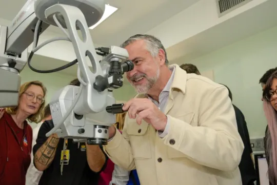 Pimenta assina carta compromisso da SBPC com ciência, democracia e soberania