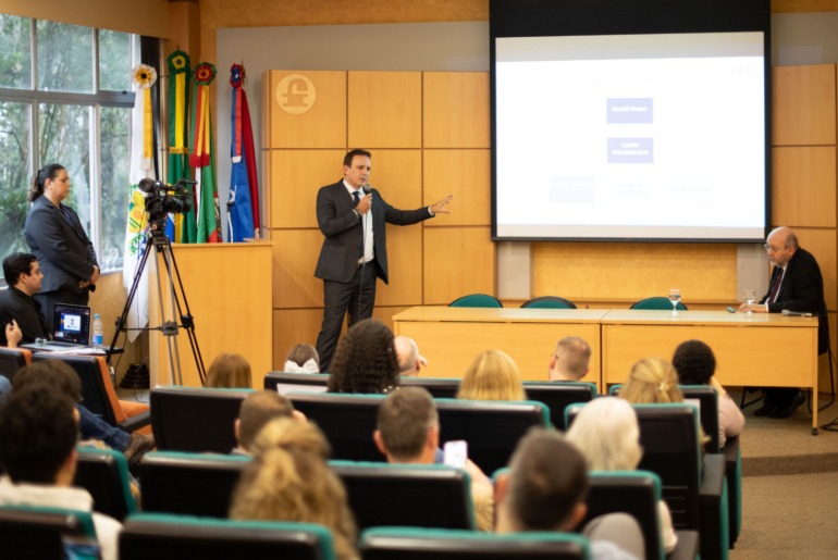 4ª International Week da UCS comprova sucesso, supera o volume de ações e atinge 98% da meta proposta
