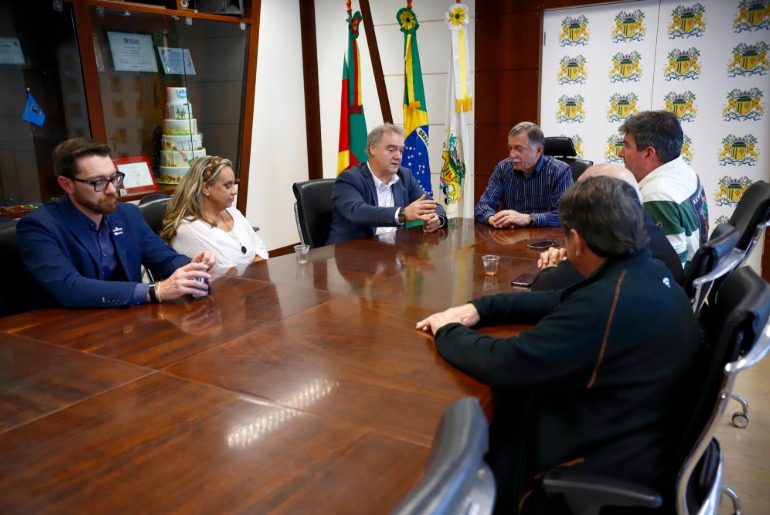 Prefeitura anuncia a nova composição da Comissão Comunitária da Festa da Uva
