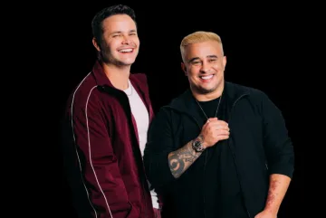 Matheus & Kauan fazem sunset especial em Porto Alegre na véspera de feriado