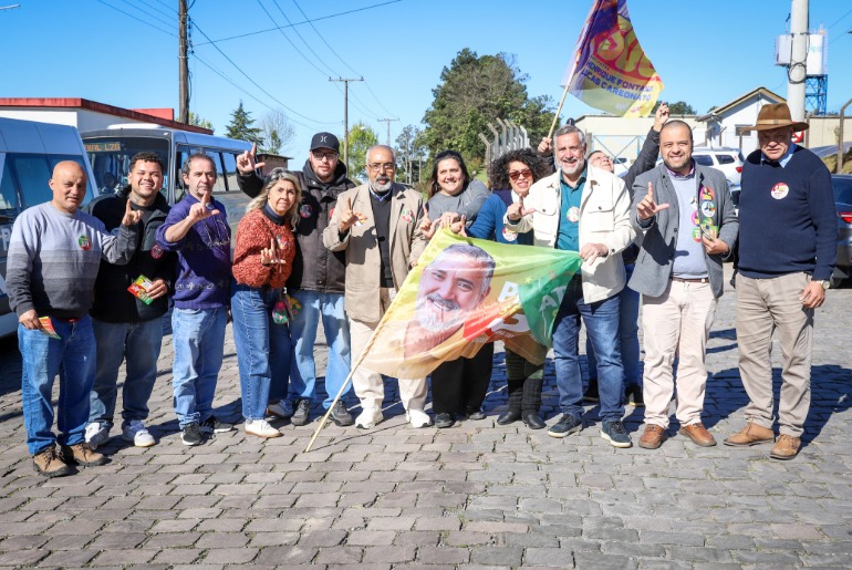 Ao lado de Paim, Pimenta leva campanha na porta de fábrica e reforça compromisso com os trabalhadores
