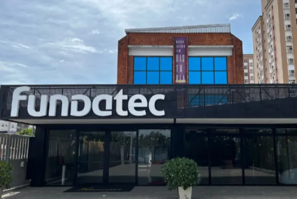 Fundatec recebe ação do Instituto do Câncer Infantil para venda de camisetas da 32ª Corrida Pela Vida