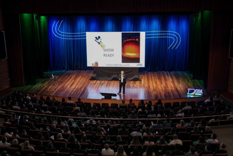 11º Open Mind reúne palestrantes do varejo, comportamento e inovação em evento gratuito no dia 13 de outubro
