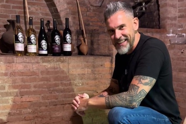 Escola de Enoturismo promove viagem à cultura da Geórgia em Masterclass com André Baader