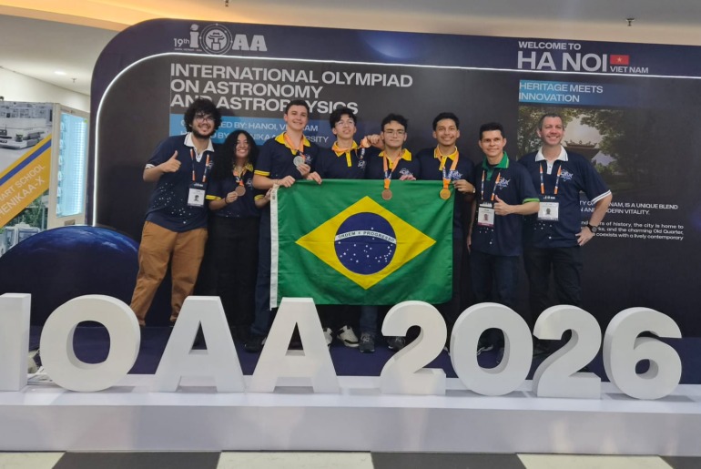 Brasil faz história na Olimpíada Internacional de Astronomia e Astrofísica