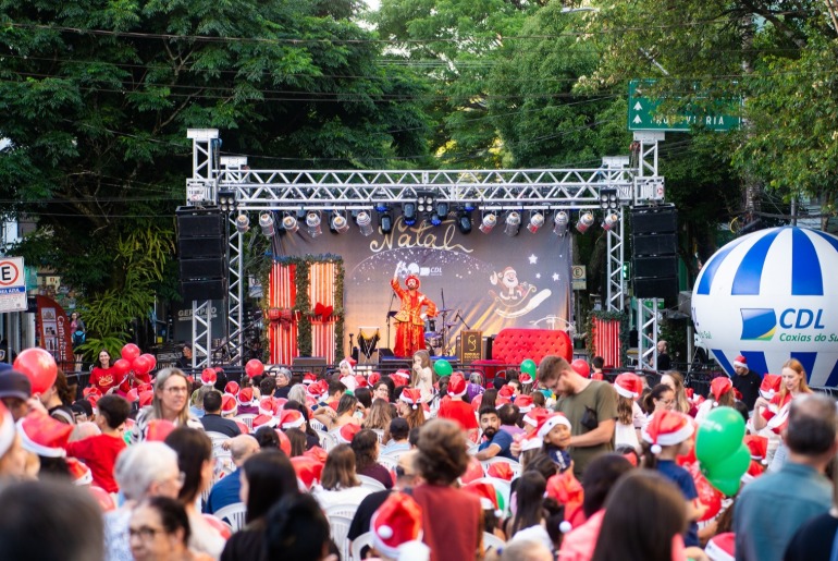 Promoção Natal Iluminado CDL Caxias amplia premiação com sorteio de Jeep Compass e vales-compra de até R$ 15 mil
