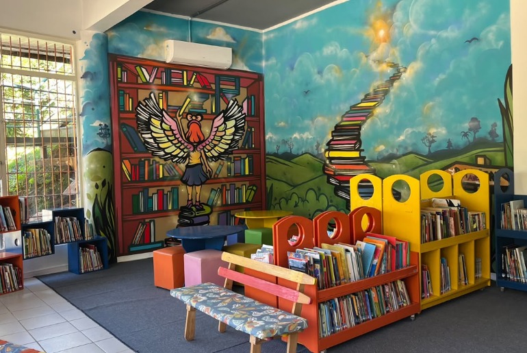 Feira do Livro realiza duas edições de contação de histórias na Biblioteca Parque dos Macaquinhos