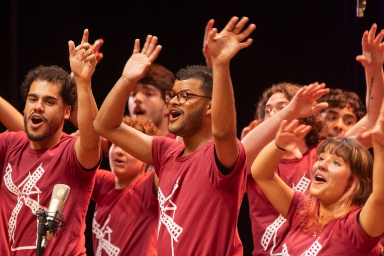 Coros do Moinho/UCS apresentam Concerto na Feira do Livro de Caxias do Sul 